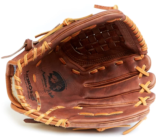 12.5 Inch Nokona Walnut WV1250 Women's Fastpitch Softball Glove 4 12.5 Inch Nokona Walnut WV1250 Women's Fastpitch Softball Glove - Image 2